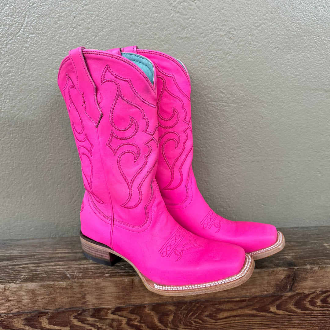 Boot Fuchsia Sq Toe T0166